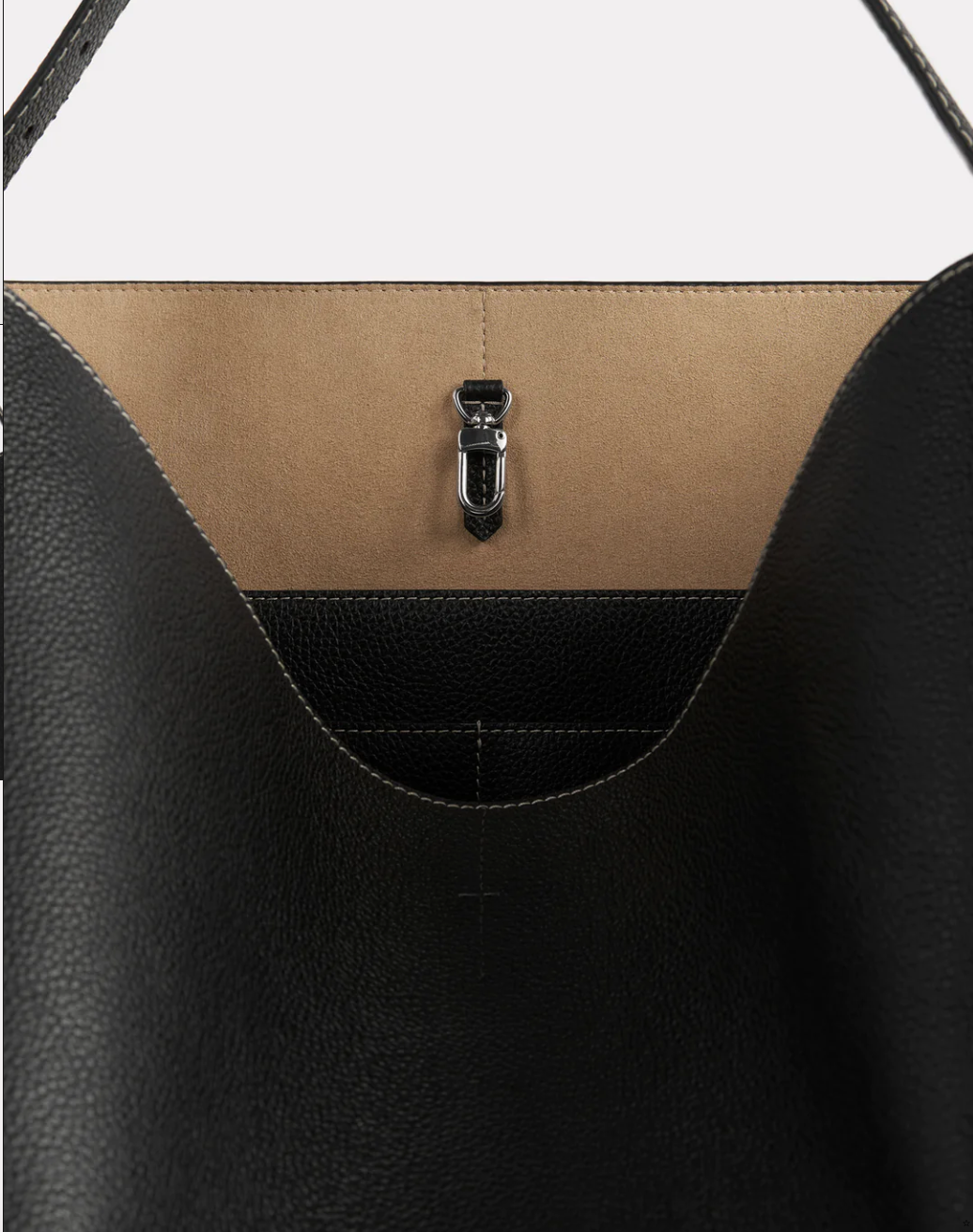 Belted tote black grain